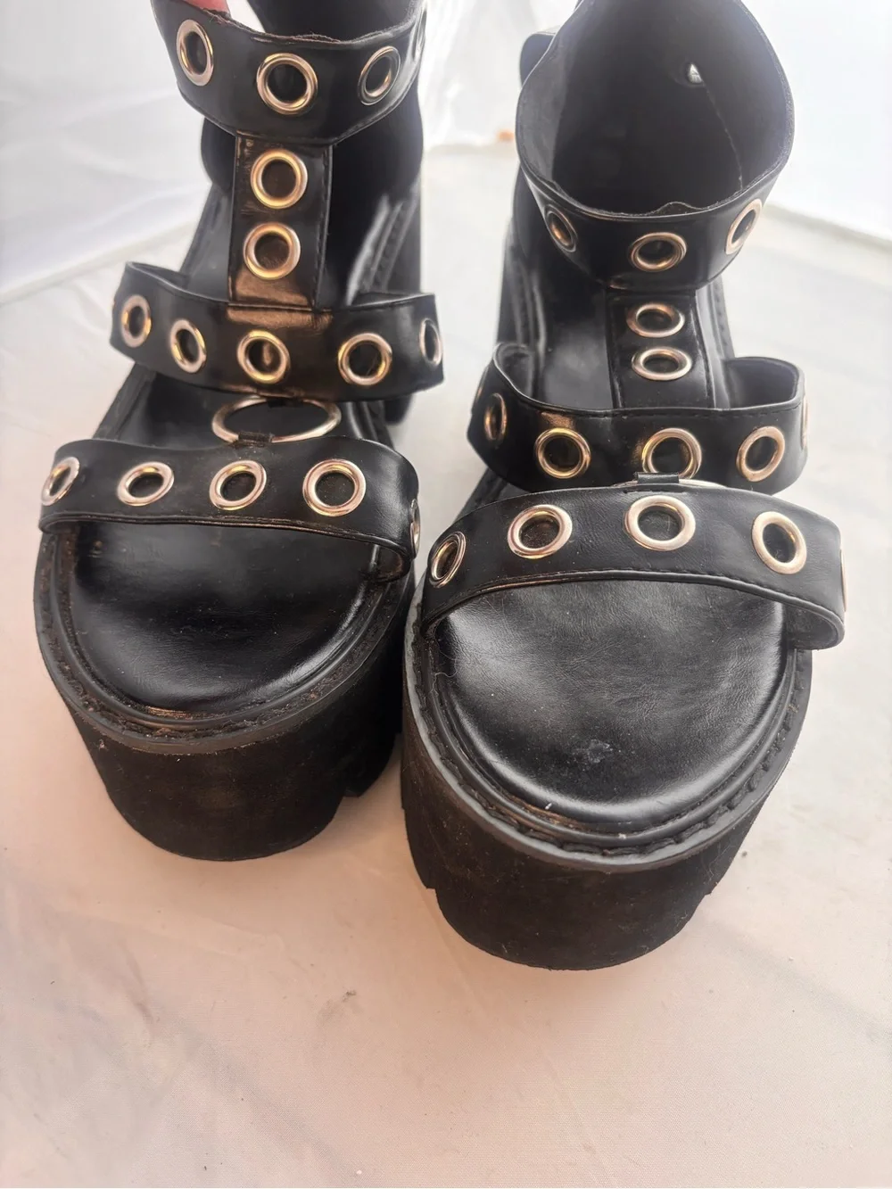 Black Platform Grommet Strap Sandals for Women size 7.5